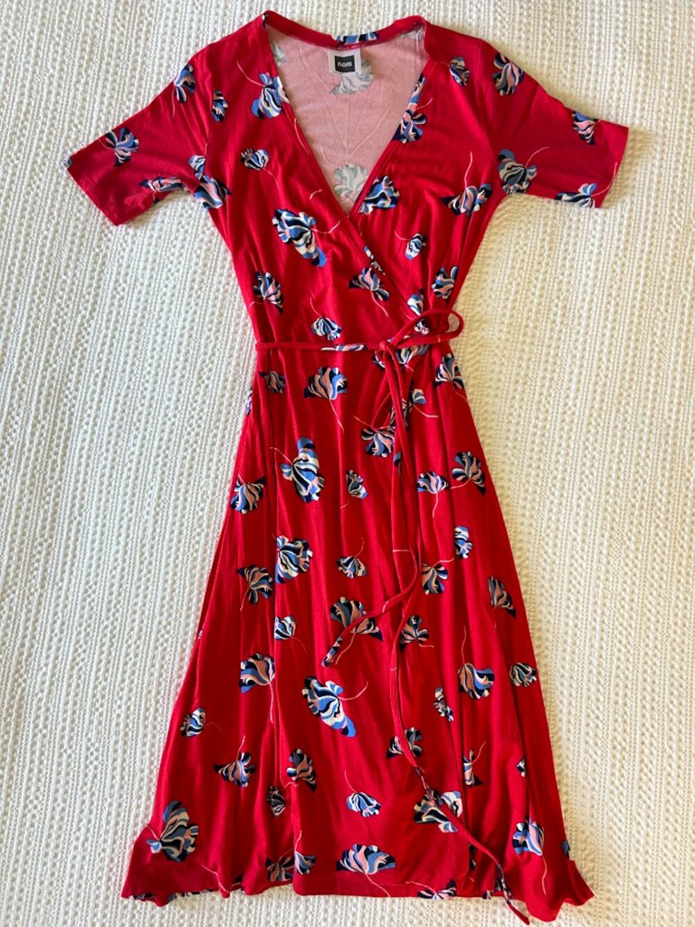 Nom Maternity Wrap Midi Dress | Red Floral Print | V-Neck | Size S | Like New